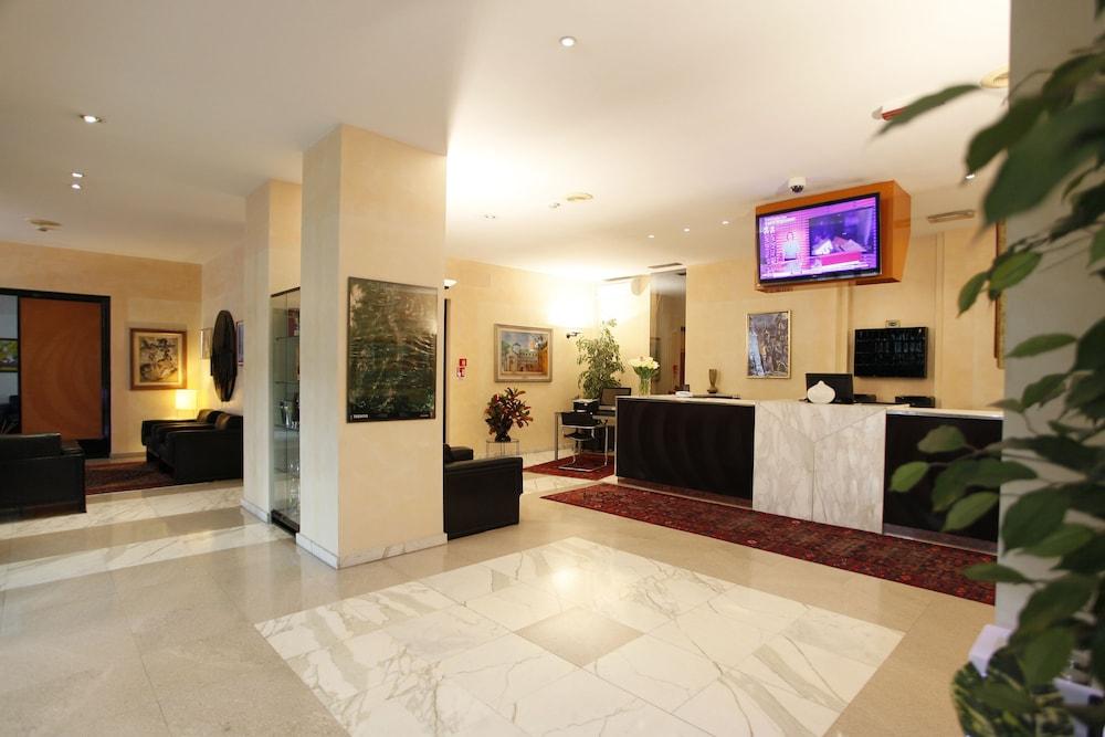 Hotel Buonconsiglio Тренто Екстериор снимка