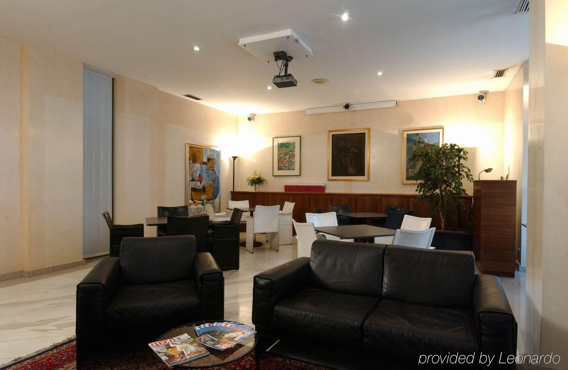 Hotel Buonconsiglio Тренто Интериор снимка
